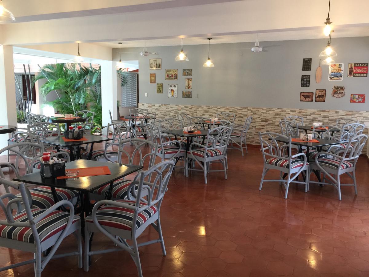 Hotel Alicia Beach Sosúa Buitenkant foto